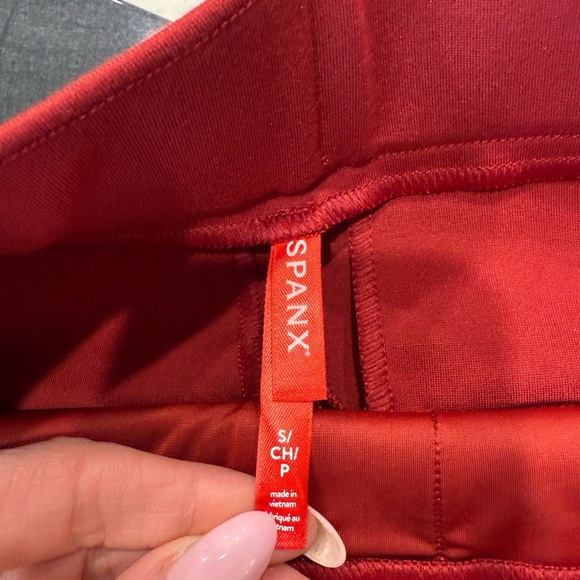 SPANX ponte’ top and pant set. Red, size S. - Picture 9 of 14